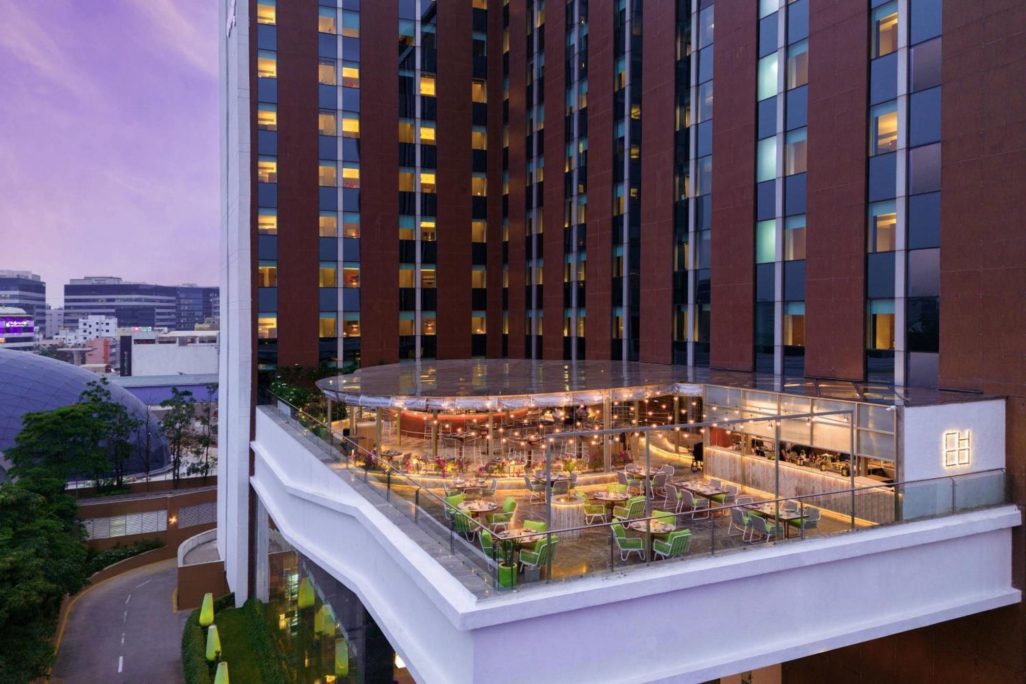 Aloft Bengaluru Outer Ring Road Hotel Buitenkant foto