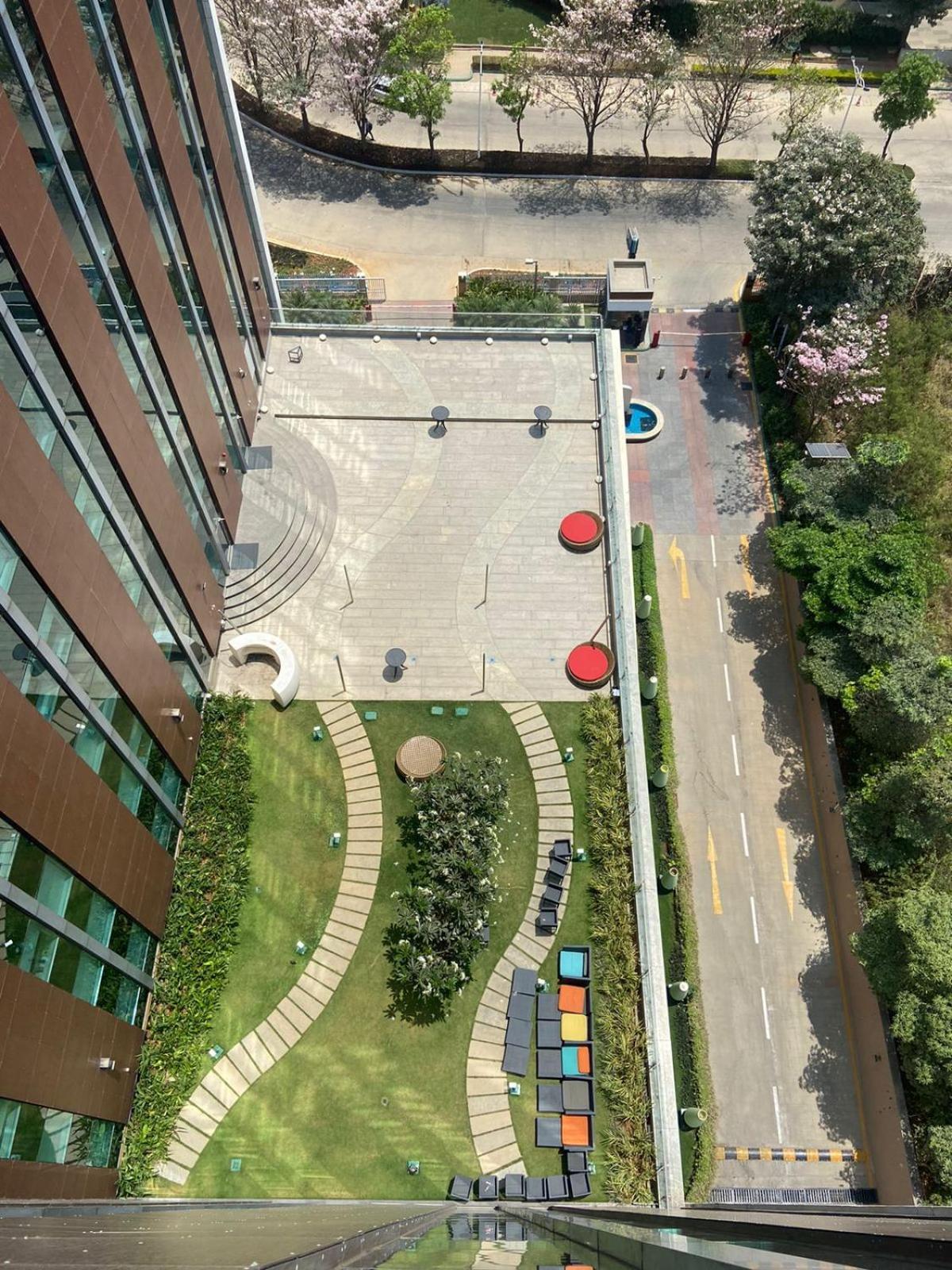 Aloft Bengaluru Outer Ring Road Hotel Buitenkant foto