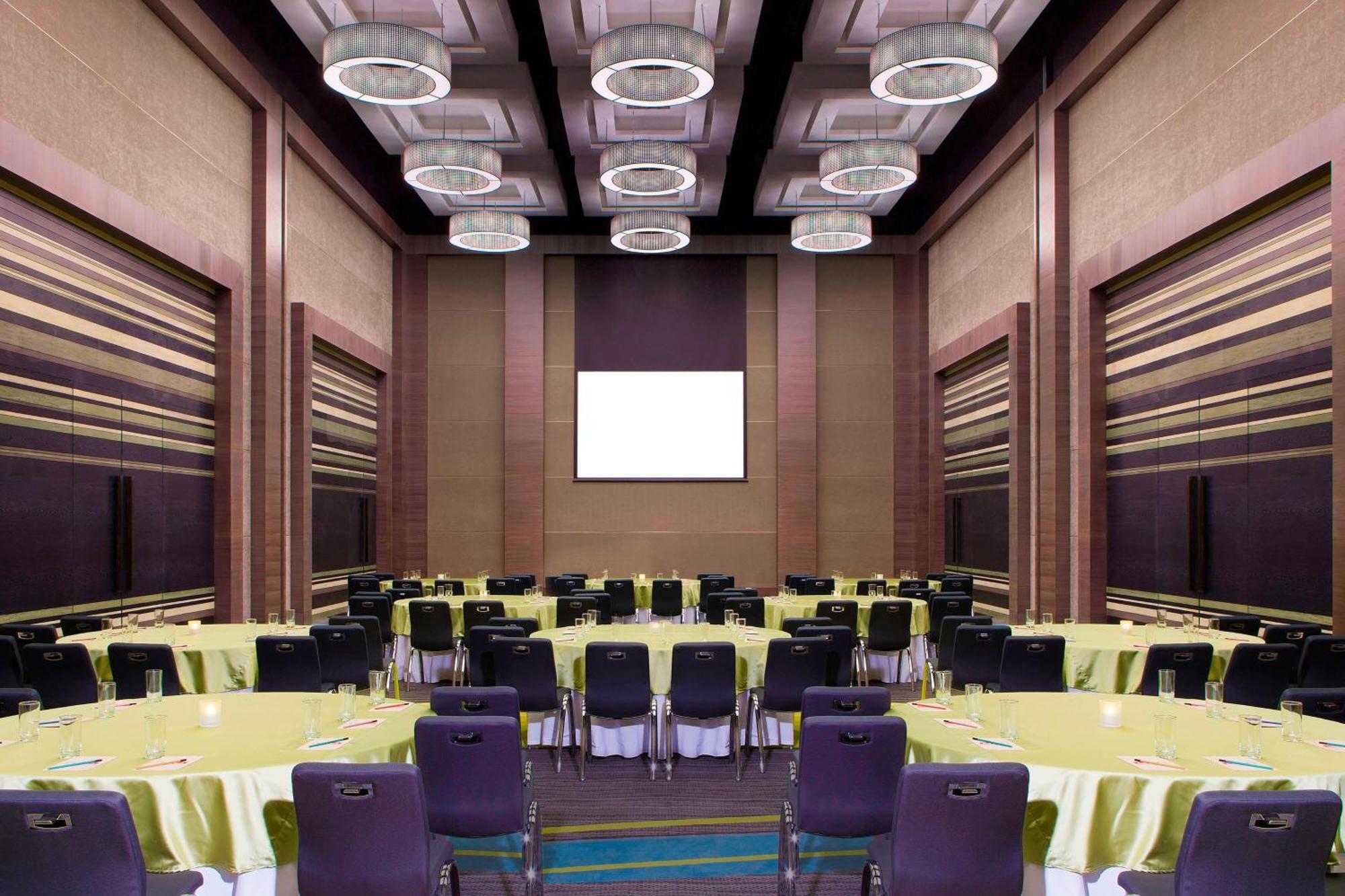 Aloft Bengaluru Outer Ring Road Hotel Buitenkant foto